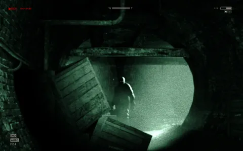 Outlast – In-game